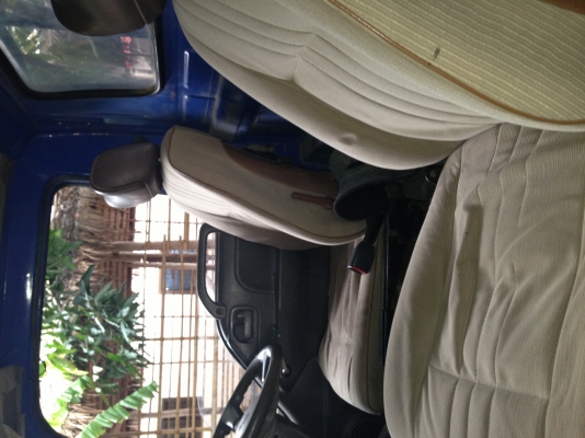 รถหกล้อ กลาง ISUZU  4สูบ 100 แรงม้า ยาว 4.20 เครื่องรุ่นใหม่ 4 B22 ใช้งานดีมาก เล่มทะเบียนพร้อม