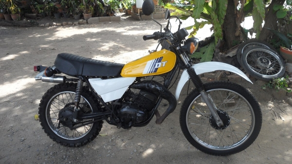 ขายYAMAHA DT-100!ทะเบียนโอน 12,500บาท