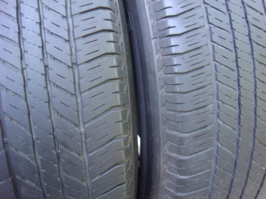 ขายยาง Bridgestone 265/65/17 ปี 10