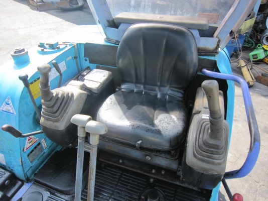 ขาย รถขุดเล็ก HITACHI รุ่น EX35 แทร็กเหล็ก มือสองญี่ปุ่น