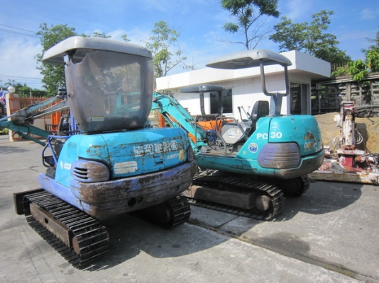 ขาย รถขุดเล็ก HITACHI รุ่น EX35 แทร็กเหล็ก มือสองญี่ปุ่น