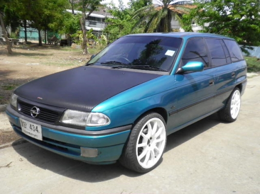 รถแวนอเนกประสงค์ CARAVAN รถแวนอเนกประสงค์ CARAVAN