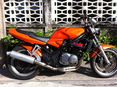 Suzuki Bandit 400CC  ขี่กลับบ้านได้เลย