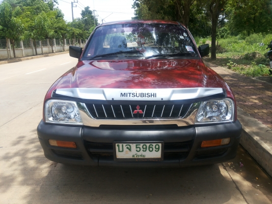 ขาย สตราด้า 2.5 ดีเซล ตอนเดียว เครื่องแน่น พร้อมโอน