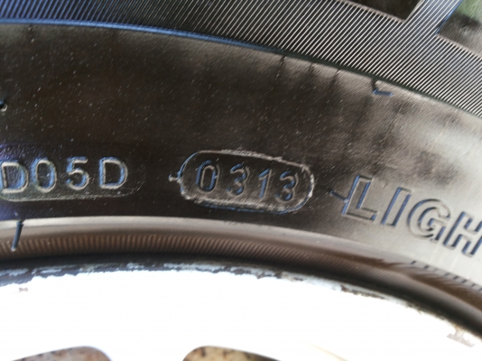 ขาย สตราด้า 2.5 ดีเซล ตอนเดียว เครื่องแน่น พร้อมโอน ขาย สตราด้า 2.5 ดีเซล ตอนเดียว เครื่องแน่น พร้อมโอน