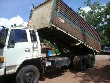 ขายรถบรรทุกสิบล้อดั๊มพ์ Isuzu 240 หัวขาว 2 เพลาดั๊มพ์เหล็กแผงข้างไม้ เครื่องเกียร์เดิม ยางดี ทะเบียนพร้อม ขายรถบรรทุกสิบล้อดั๊มพ์ Isuzu 240 หัวขาว 2 เพลาดั๊มพ์เหล็กแผงข้างไม้ เครื่องเกียร์เดิม ยางดี ทะเบียนพร้อม