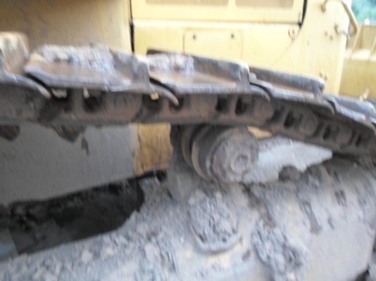 รถแทรกเตอร์ CAT D6H ตีนเป็ด สภาพสวยพร้อมใช้งาน