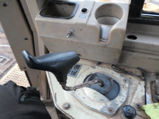 รถแทรกเตอร์ CAT D6H ตีนเป็ด สภาพสวยพร้อมใช้งาน