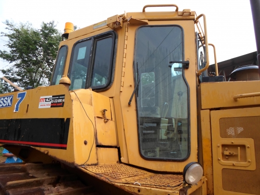 รถแทรกเตอร์ CAT D6H ตีนเป็ด สภาพสวยพร้อมใช้งาน