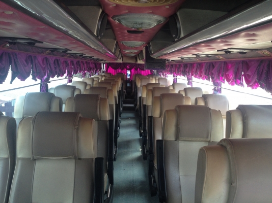 ขายรถบัส 8 ล้อ แชสซี Hino เครื่อง MITSUBISHI 8DC9 เทอโบคู่ สูง 4.20 ม. ยางใหม่ มิชลิน 8 เส้น