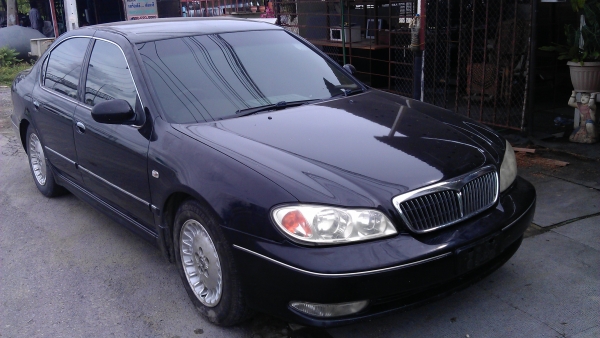 ขายด่วน NISSAN, CEFIRO 2.0 EXECUTIVE V6 2003สีดำ เกียร์ออโต้ ติดแก๊ส LPG พร้อมเครื่องเสียงชุดใหญ่ ต้องการใช้เงินครับ