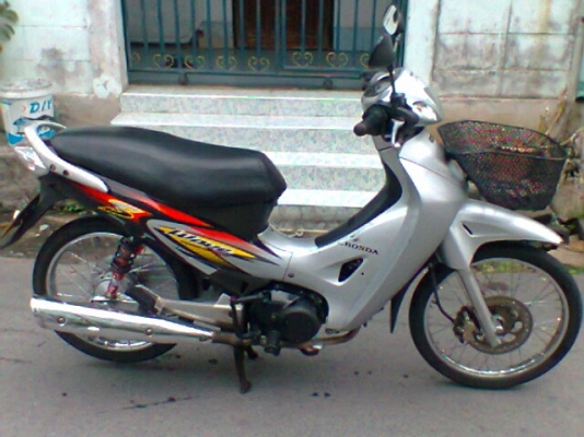 ขาย wave125s สตาร์ทเท้าเครื่องดีมาก