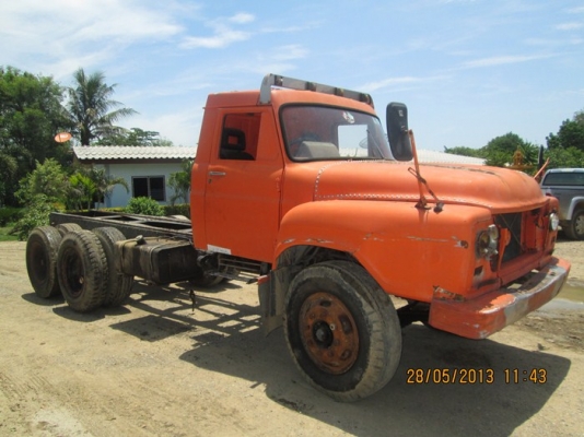 ขายด่วน ! สิบล้อหัวยาว