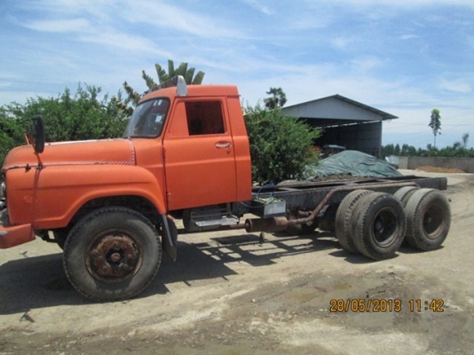 ขายด่วน ! สิบล้อหัวยาว