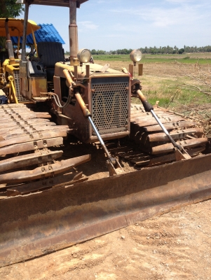 รถแทรกเตอร์ D 20 -6 PLL