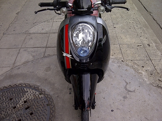 Honda-Scoopy i 110cc เครื่องเนียนมากครับ สภาพเยี่ยมเลยครับ