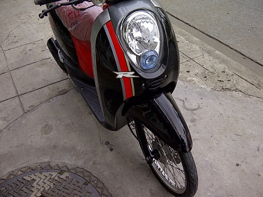 Honda-Scoopy i 110cc เครื่องเนียนมากครับ สภาพเยี่ยมเลยครับ