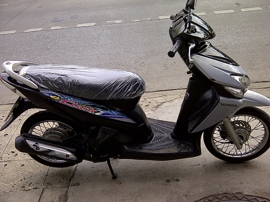 Honda-Click ซื้อไปใช้งานได้ปกติครับ ราคาถูกๆ เข้ามาดูก่อนครับ Honda-Click ซื้อไปใช้งานได้ปกติครับ ราคาถูกๆ เข้ามาดูก่อนครับ