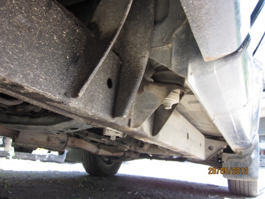 ขายนิสสันฟร้อนเทีย ปี 44 หัวเดียว TD27 ไม่ได้บันทุก รถคนงานในสวนหลวง ร.9