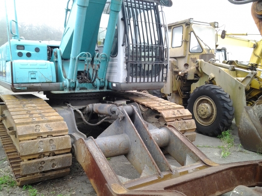 ขาย  สนใจติดต่อ หจก. มงคลชัยทวีทรัพย์ สินค้ากำลังมา สั่งจองวางมะจำ ได้ สนใจติดต่อ 0867896461 - 0847736159