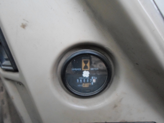 ขายรถแบ็คโฮ CAT 325L ราคาถูกสภาพพร้อมใช้งาน