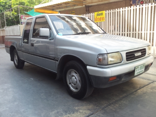 ขาย Isuzu space cab  slx หน้าหนู ปี 96   239000