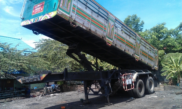 ขายหางเซมิดั๊มยาว7เมตรใช้งานได้เลย