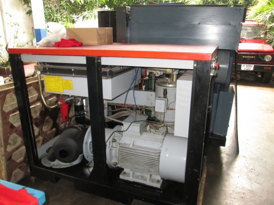 เช่าปั๊มลม ปั๊มลมสกรู ปั๊มลมลูกสูบ ราคาถูก  ติดต่อคุณนีน่า 089-668-4454 ดูแลบริการตลอดการเช่า