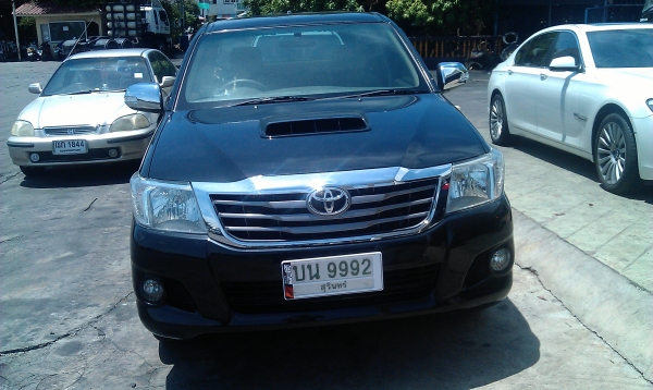 ขายรถกระบะวีโก้แชมป์สภาพใหม่มากพร้อมใช้งาน