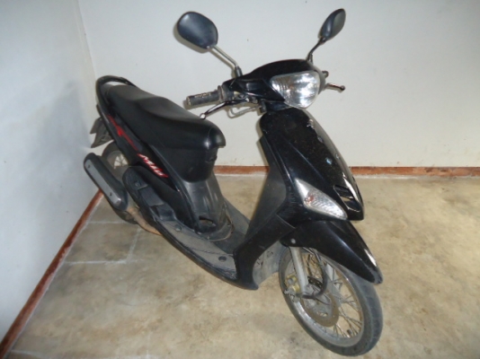 ขาย YAMAHA  MIO สภาพดี (NO BOOK) สีดำ ราคา 6,500.- อยู่เชียงใหม่ครับ  เหมาะแก่การนำไปใช้งานจริงๆครับ ทุกอย่างดี เครื่องแน่น ครับ