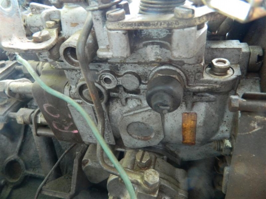 เครื่องยนต์ ISUZU 4FB1 พร้อมเกียร์สภาพสวย เครื่องยนต์ ISUZU 4FB1 พร้อมเกียร์สภาพสวย