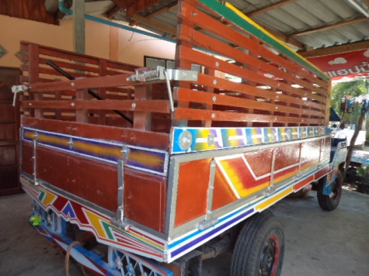 ขายรถคุณแต๋น สภาพสวยๆ