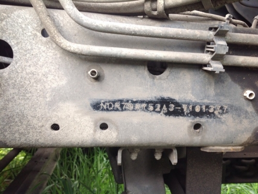 ขายด่วน!! ISUZU-NQR ปี47เครื่อง150แรงตู้แห้งยาว 5,50เมตรสภาพพร้อมใช้