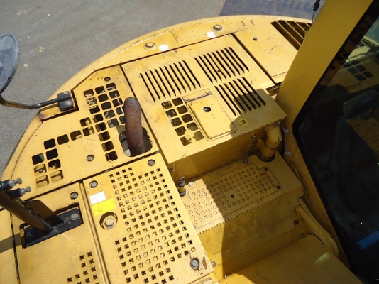 ขายด่วน CAT 313CCR  เก่าญี่ปุ่นยังไม่เคยใช้งานในไทย ใบแทรค 70  สภาพสวยจริง ๆๆจ้า