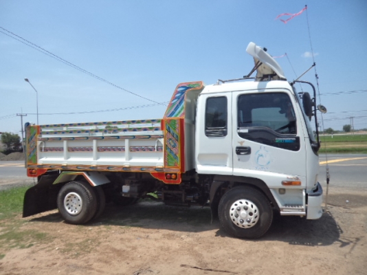 ขายรถ6ล้อดั้มเดก้า210 สภาพสวยพร้อมใช้งานคับ