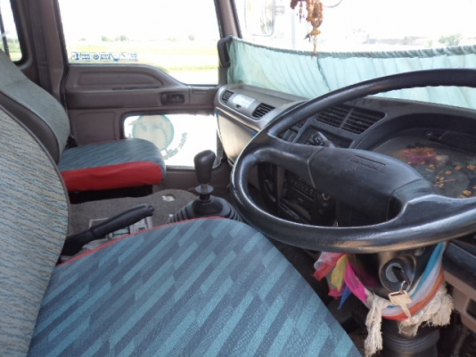 ขายรถ6ล้อดั้มเดก้า210 สภาพสวยพร้อมใช้งานคับ