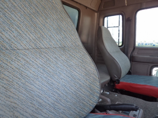 ขายรถ6ล้อดั้มเดก้า210 สภาพสวยพร้อมใช้งานคับ