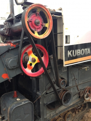 ขายรถเกี้ยวข้าวคูโบต้า. Dc68  พร้อมเทเลอร์