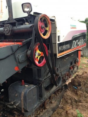 ขายรถเกี้ยวข้าวคูโบต้า. Dc68  พร้อมเทเลอร์