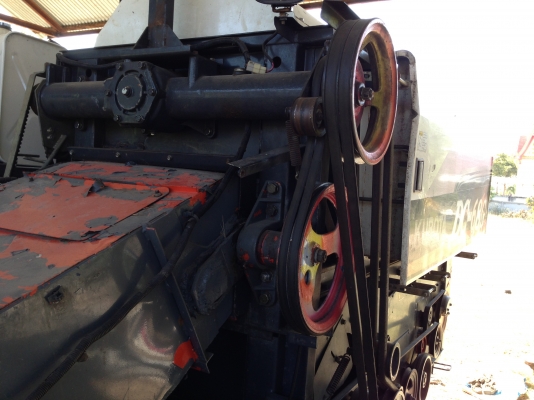 ขายรถเกี้ยวข้าวคูโบต้า. Dc68  พร้อมเทเลอร์