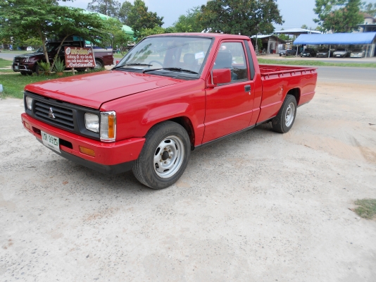 ใครชอบสีแดงต้องตัวนี่เลยครับสวยสุดๆๆๆขายกะบะไซโครน ปี 1995 เล่มพร้อมโอน ภาษีขาด 54 สภาพสวยมากแอร์เย็นฉ่ำ ชว่งล่างนิม ยางใช้ได้อีกนาน