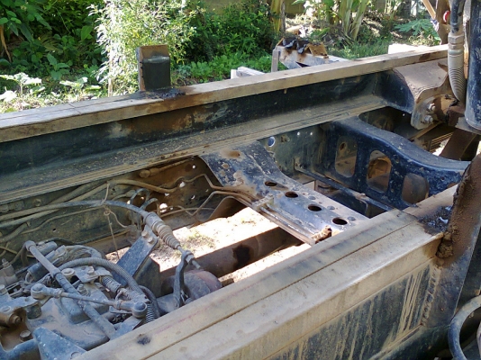 ขาย isuzu เดก้า 210 แรง ด่วนๆ