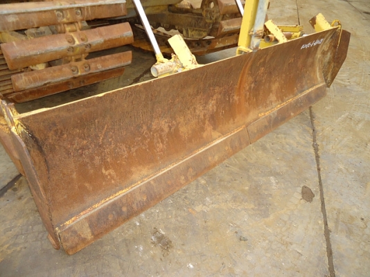 ขายด่วนรถแทรคเตอร์ตีนตะขาบ KOMATSU D20PL-6 เก่าญี่ปุ่นยังไม่เคยใช้งานในไทย สภาพดี จริง ๆๆจ้า ขายด่วนรถแทรคเตอร์ตีนตะขาบ KOMATSU D20PL-6 เก่าญี่ปุ่นยังไม่เคยใช้งานในไทย สภาพดี จริง ๆๆจ้า