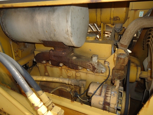 ขายด่วน รภแทรคเตอร์ตีนตะขาบใบมีดสไลด์ 6 ทิศทาง นำเข้าจากญี่ปุ่นยังไม่เคยใช้งานในไทย สภาพสวย