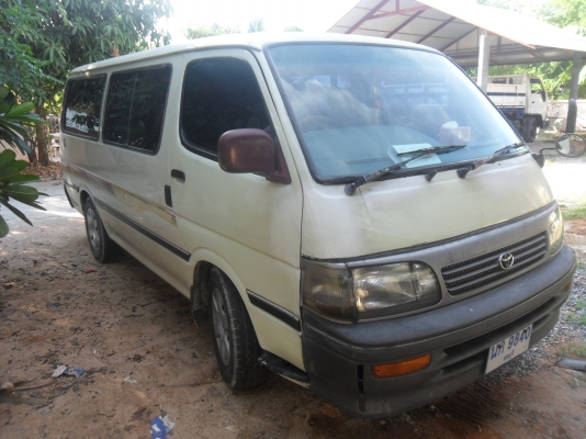 ขายรถตู้ TOYOTA เครื่อง 1 J คิดแก๊ส LPG ปี 97 เกียร์ออโต้ ราคา 150000 บาท ต่อรองได้ ติดต่อ 089-9347082 สมโภชน์