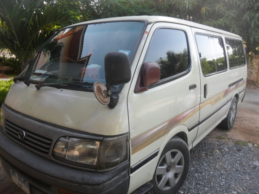 ขายรถตู้ TOYOTA เครื่อง 1 J คิดแก๊ส LPG ปี 97 เกียร์ออโต้ ราคา 150000 บาท ต่อรองได้ ติดต่อ 089-9347082 สมโภชน์