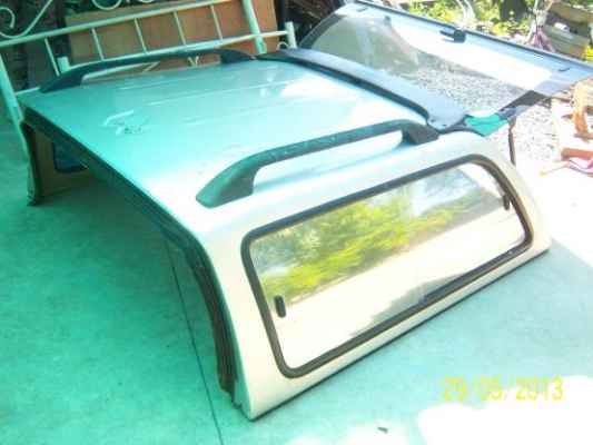 ขายหลังคาแครี่บอยวีโก้ 4 ประตู  พร้อมชุดคอนโซลและเบาะแค็ป ครบชุด