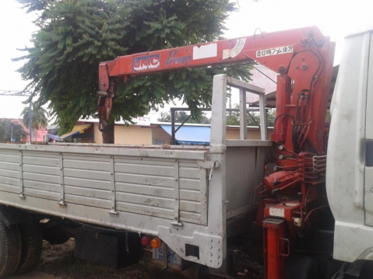 หกล้อHINOติดเครน2.5ตัน