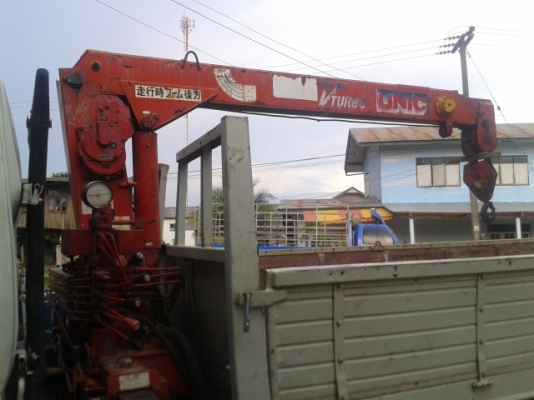 หกล้อHINOติดเครน2.5ตัน