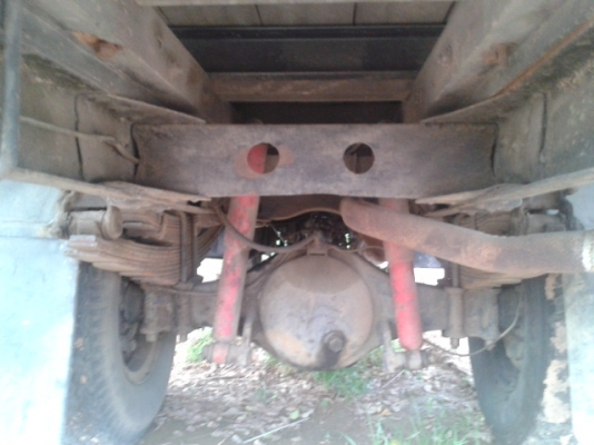 หกล้อHINOติดเครน2.5ตัน